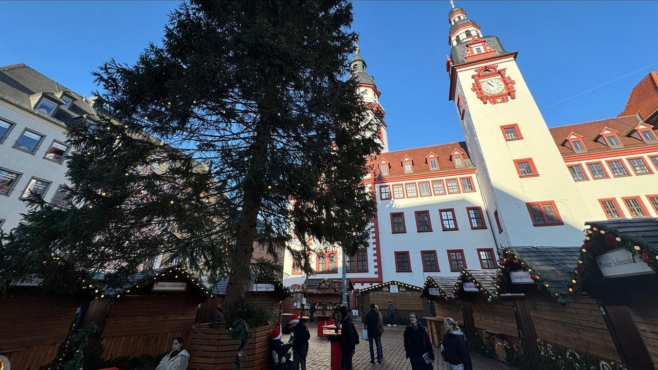 Sachsen: Weihnachtsbaum-Wettbewerb: Chemnitz hat den höchsten