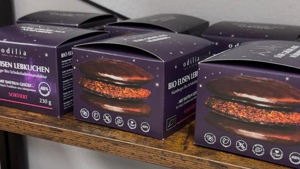Die Lebkuchen von Odilia gibt es in Natur sowie mit überzogener Schokolade.