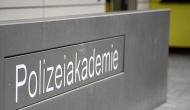 Notfall: Schießtraining in Berlin: Polizisten klagen über Unwohlsein