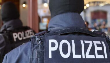 Mann in Chemnitz mit Konserven beworfen: 20-Jähriger festgenommen