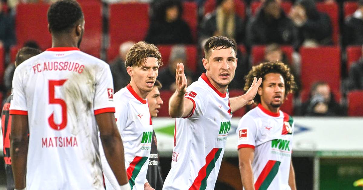 Augsburg außer sich: Schlotterbeck wettert gegen VAR