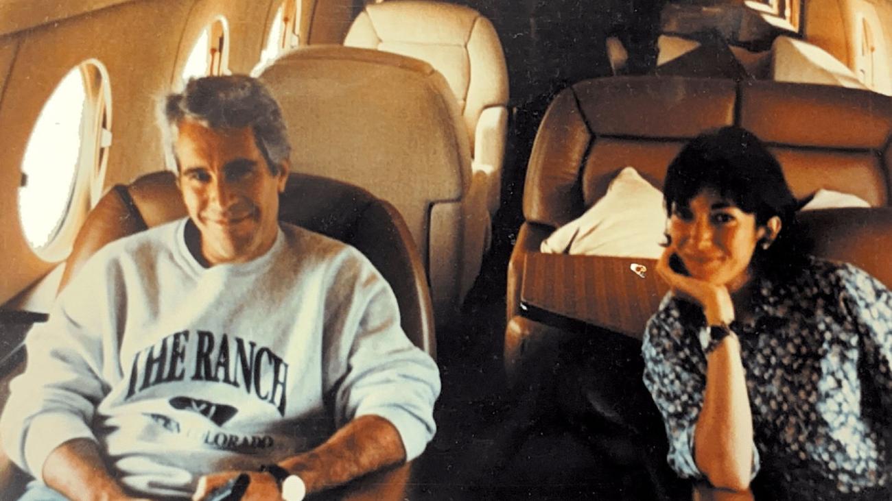 Epstein-Akten: Demokraten werfen Regierung Löschung von Foto mit Donald Trump vor