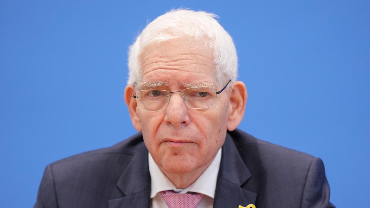 Zentralratspräsident Schuster fordert neuen "Aufstand der Anständigen"