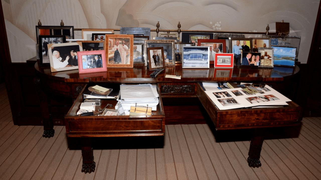 US-Justizministerium: Gelöschtes Trump-Foto wieder in Epstein-Akten