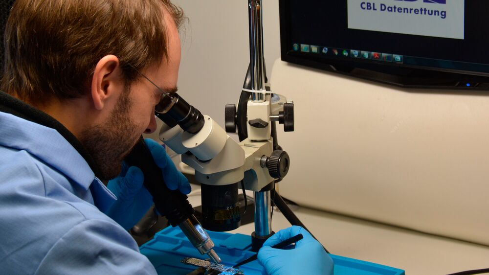 Gefälschte und als neu verkaufte Alt-Datenträger werden zum Problem