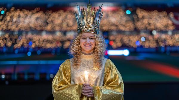 Zu den Höhepunkten des diesjährigen Programms zählen neben dem Nürnberger Christkind, der Musik-Comedians Mago Masin, die BlechMafia Nürnberg sowie des Vorlesekinds und des Fränkischen Sängerbunds.