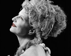 Jacques Offenbach: Die Schöne Helena - Opéra bouffe in drei Akten