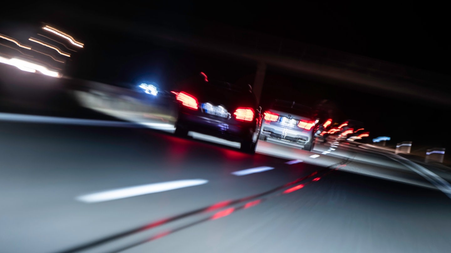 E-Scooter auf A65: Polizei bei Haßloch kracht in 14-Jährigen