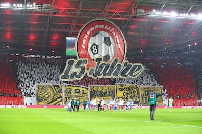 Diese Choreo zeigten die RB-Fans vor dem Anpfiff gegen Leverkusen.