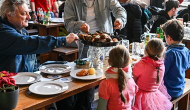 Arche verteilt rund 1.000 kostenlose Weihnachtsessen an Berliner Kinder