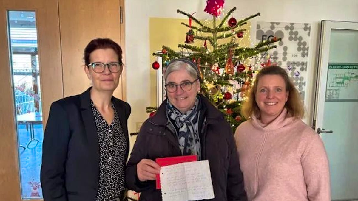 Obdachloser «Schwalbe» spendet 200 Euro für alleinerziehende Mutter in Stuttgart