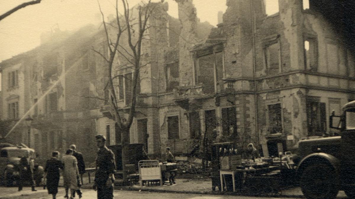 Karlsruhe erlebt erstes Friedensfest nach dem Krieg