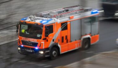 Berlin: Mensch bei Wohnungsbrand in Halensee lebensgefährlich verletzt