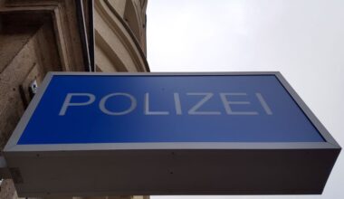 Polizeischild