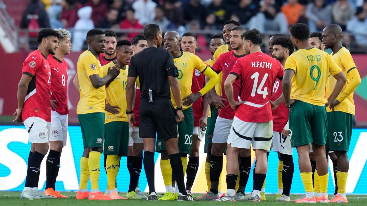 Afrika-Cup: Salah führt Ägypten bei VAR-Chaos zum Sieg