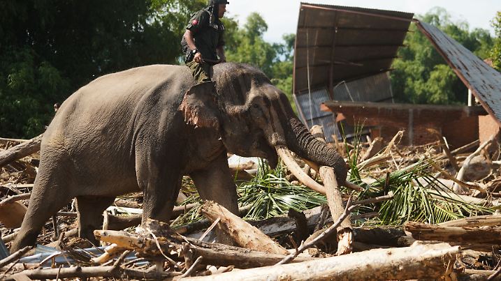 Indonesia Extreme Weather Asia Flooding