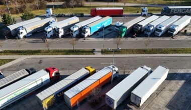 Logistikbranche: 120.000 Lkw-Fahrer fehlen | tagesschau.de