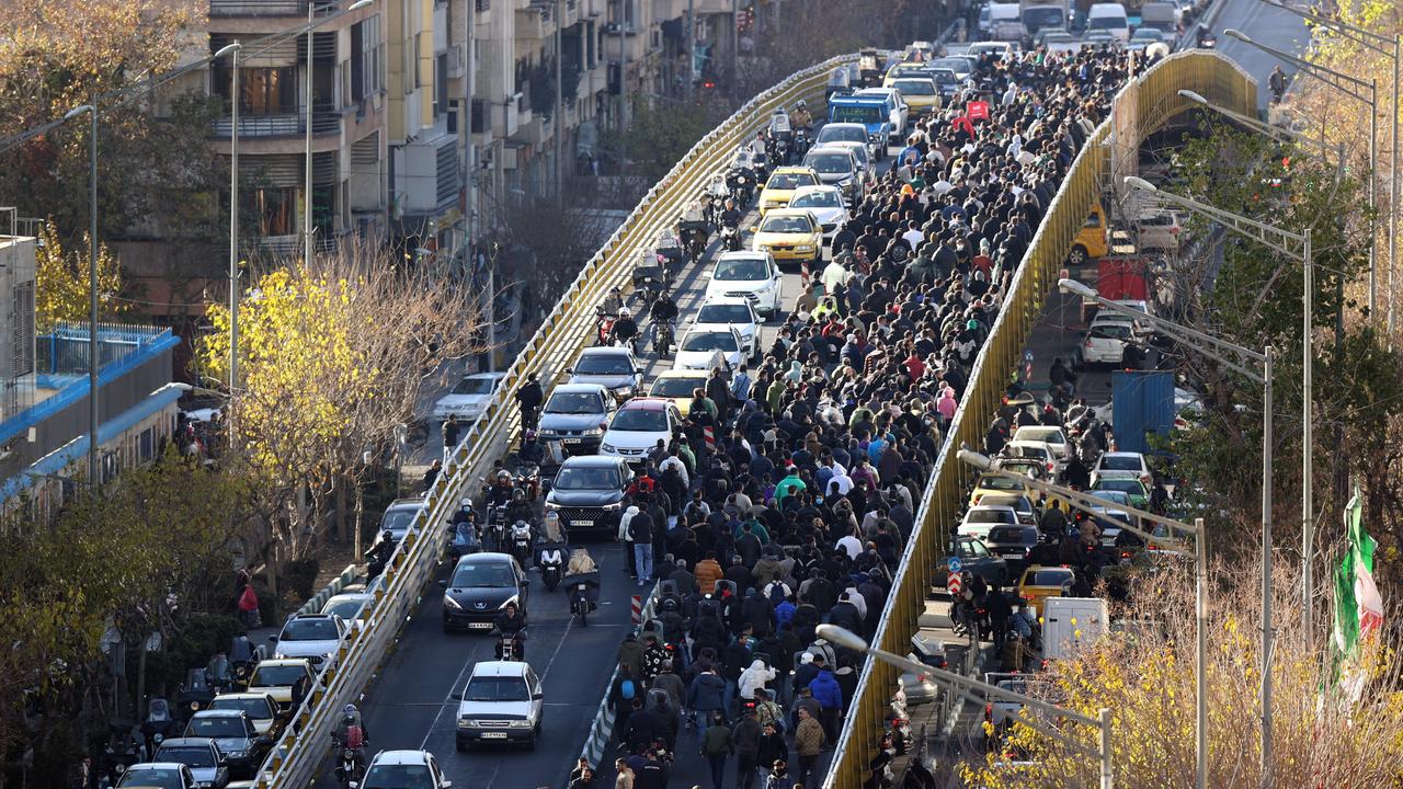 Nach Rial-Absturz Proteste im Iran gegen wirtschaftliche Lage