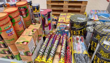 Größere Mengen Pyrotechnik aus Containern gestohlen