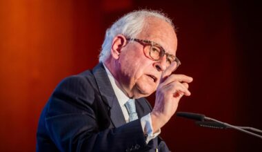 Münchner Sicherheitskonferenz: Chef der Münchner Sicherheitskonferenz verteidigt Einladung der AfD