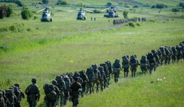 Bundeswehr: Boris Pistorius "erschüttert" über Vorfälle bei Fallschirmjägern