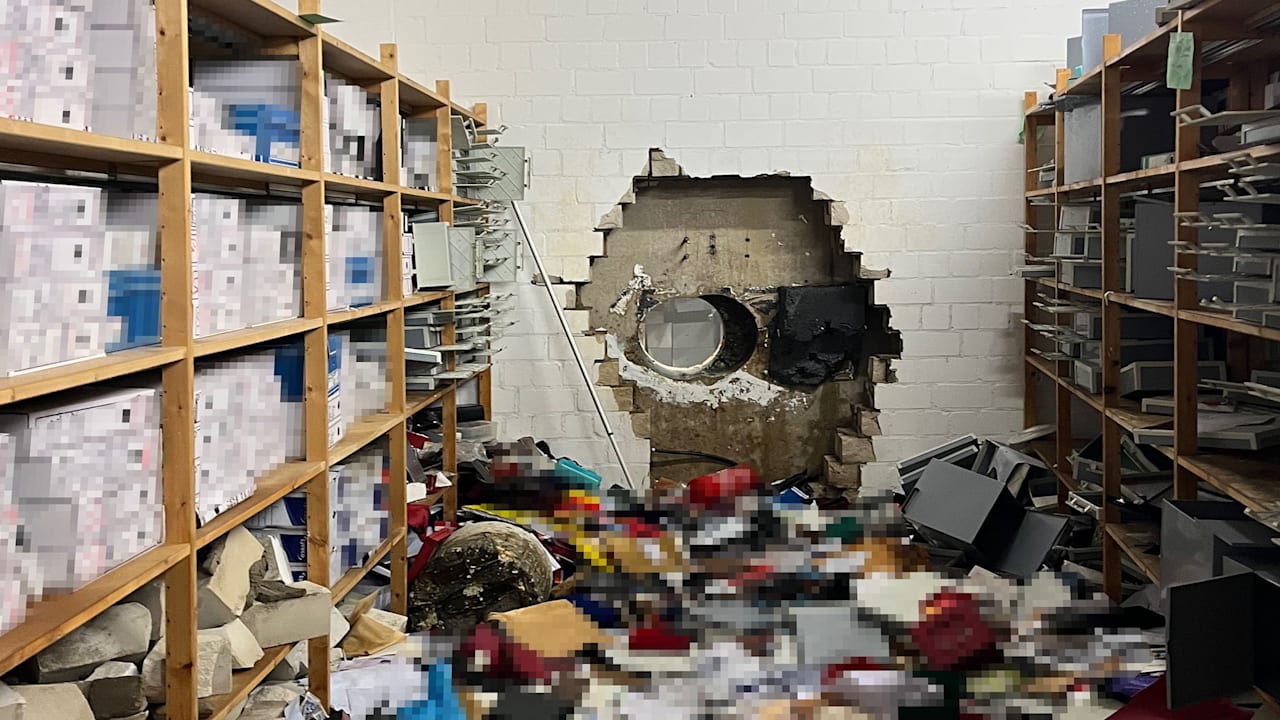 Sparkassen-Einbruch in Gelsenkirchen: Neue Details zu den Tätern | Regional