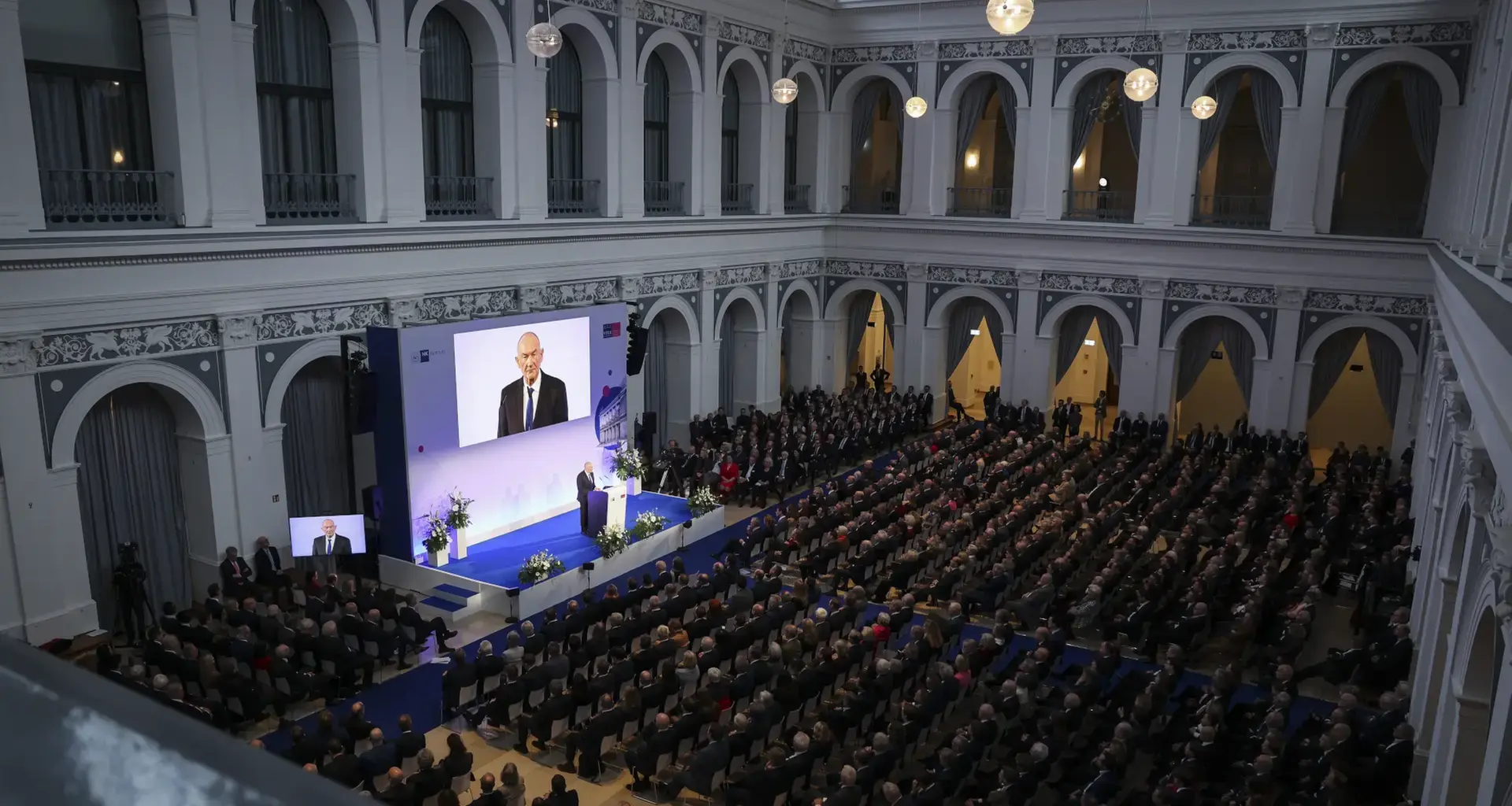 Versammlung Ehrbarer Kaufleute: Mehr Mut für Hamburgs Zukunft gefordert