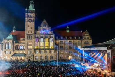 Große Fotogalerie: Chemnitz 2025 in 100 Bildern! - Rückblick aufs Festjahr zur Europäischen Kulturhauptstadt Chemnitz 2025: Rave am 18. Januar.