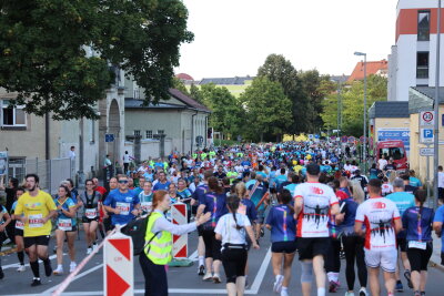 Große Fotogalerie: Chemnitz 2025 in 100 Bildern! - Rückblick aufs Festjahr zur Europäischen Kulturhauptstadt Chemnitz 2025: Firmenlauf.