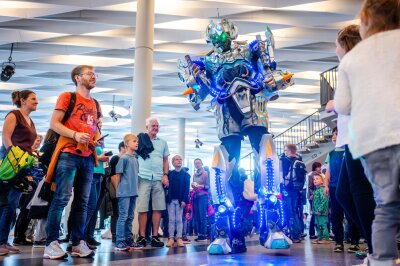 Große Fotogalerie: Chemnitz 2025 in 100 Bildern! - Rückblick aufs Festjahr zur Europäischen Kulturhauptstadt Chemnitz 2025: Makers United.