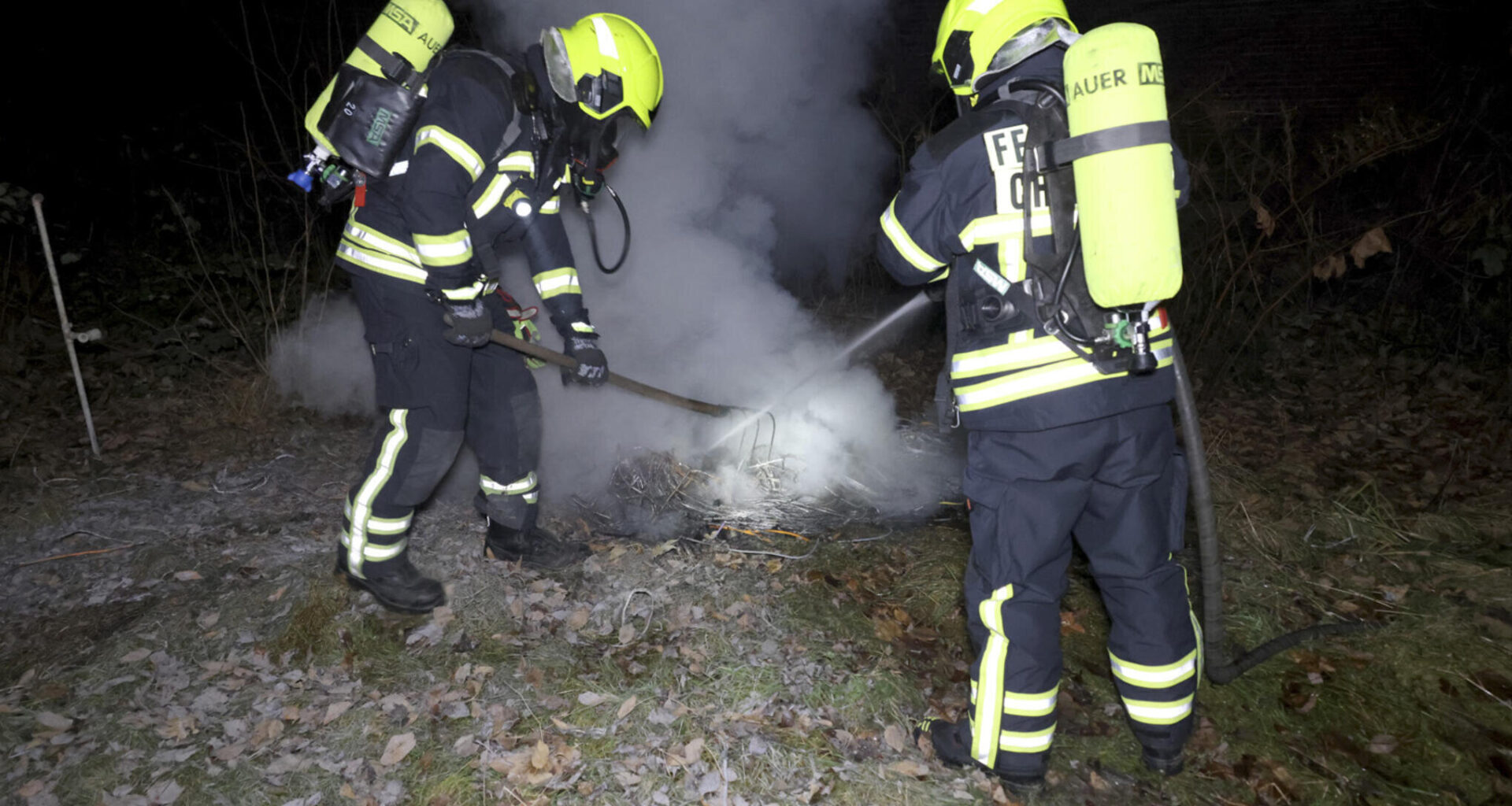 Chemnitz: Brand in einem Hinterhof