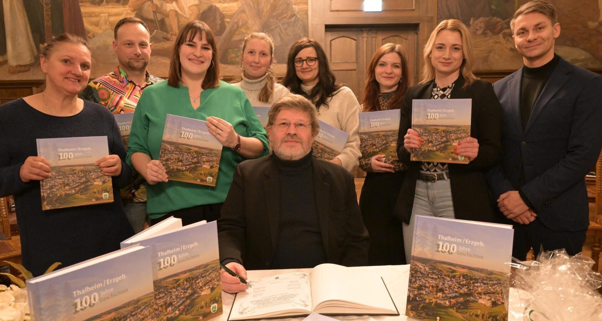 Festschrift „100 Jahre, 100 Geschichten“