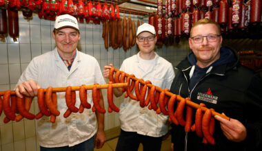 Warum die Feuerwehren jetzt Fans der Rauchwurst aus Oberlungwitz sind