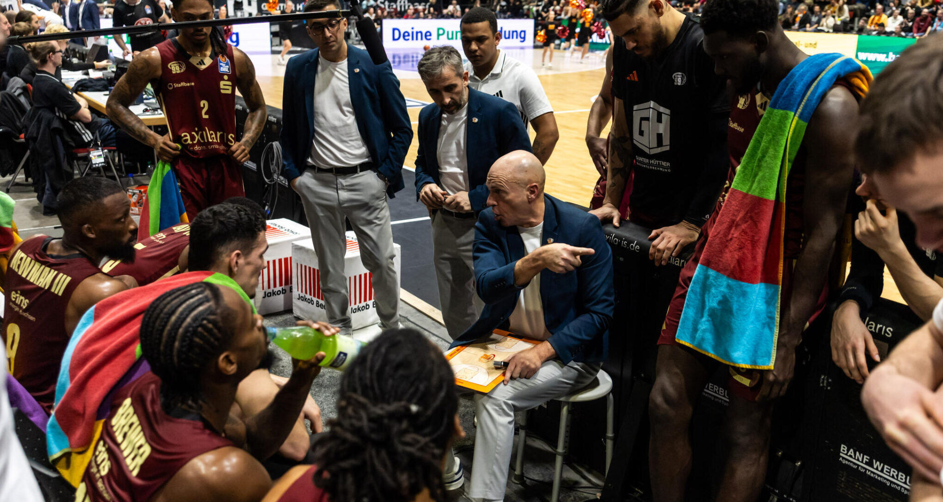 Wieso Niners-Trainer Rodrigo Pastore nach dem Sieg über Rostock nicht von Erleichterung sprach