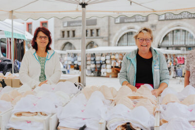 Auf dem Schlüpfermarkt in Chemnitz gibt es Wäsche für drunter und drüber.