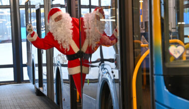 Steffen Scholz und sein Weihnachtsmann-Express mit Fahrplan