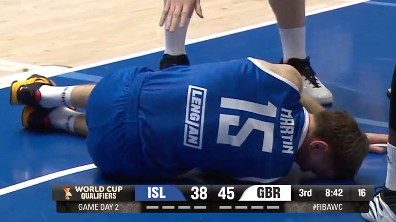 Alba-Star Hermannsson fällt länger aus : „Ich dachte, das Kreuzband ist durch“ | Sportmix