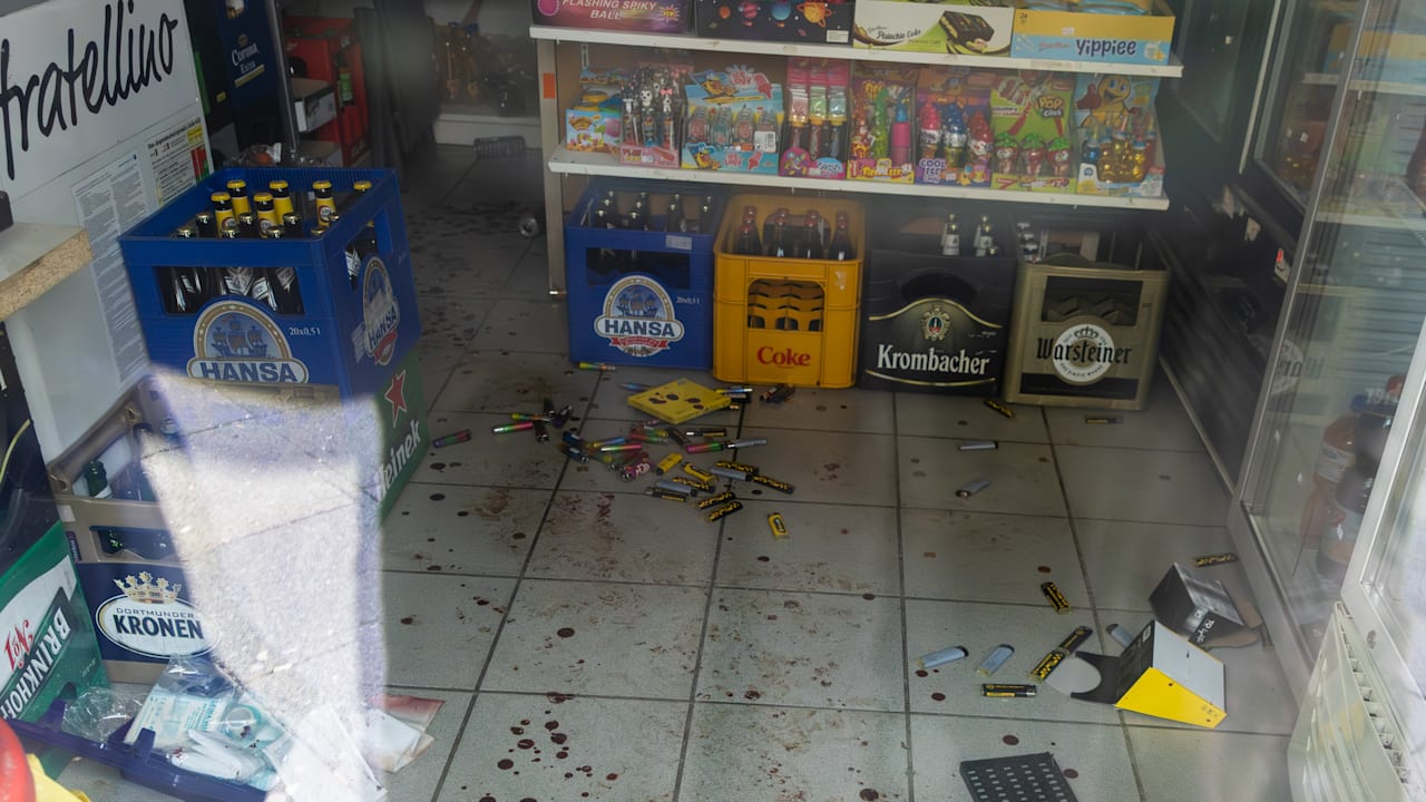 Dortmund: 13-Jährige hacken Kioskbesitzer Daumen mit Machete ab | Regional