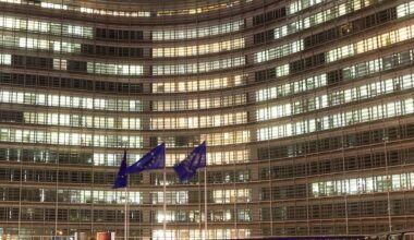 EU will Vermögen beschlagnahmen: Der Krimi um die Russen-Milliarden für die Ukraine | Politik