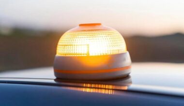 So oder so ähnlich sehen die neuen Warnleuchten aus. Doch Achtung: Nicht alle sind auch offiziell zugelassen.