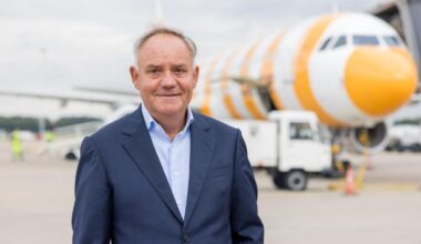 Die Flughafengeschichte von Rainer Schwarz