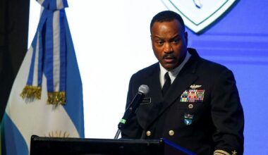 US-Admiral, der US-Truppen in Lateinamerika befehligt, tritt zurück