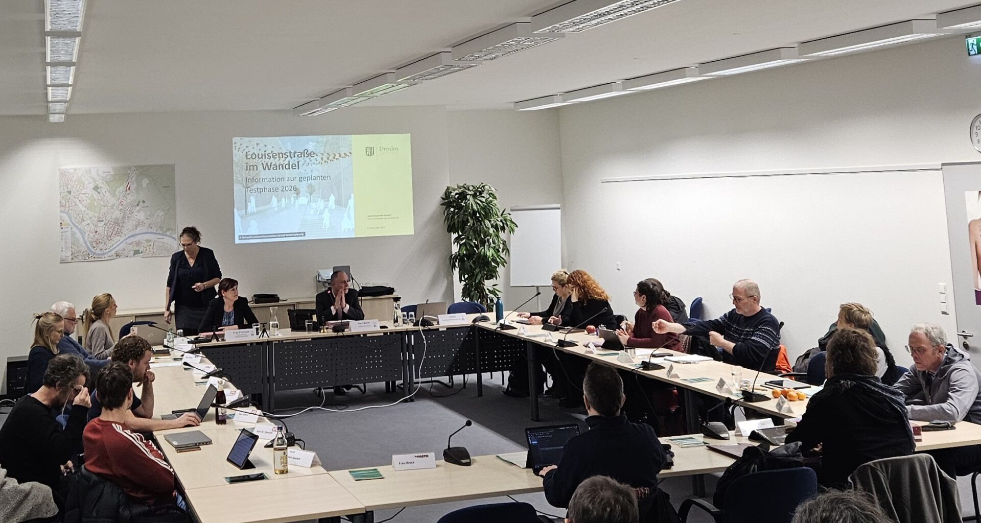 Dezember-Sitzung des Stadtbezirksbeirates Neustadt - Foto: Anton Launer