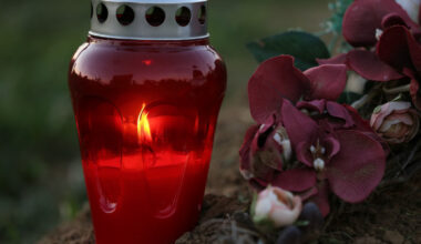 Grablicht Symbolbild Pixabay