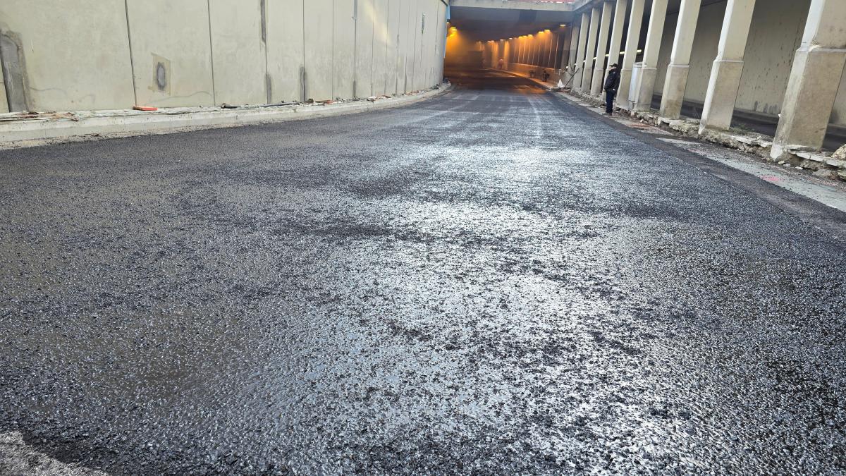 Öl-Unfall sorgt für Bauverzögerung im Schlossplatztunnel Karlsruhe