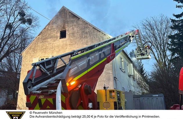 FW-M: Brand in Abbruchgebäude (Freimann)