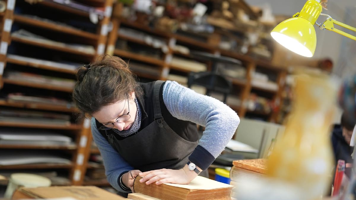 Älteste Buchbinderei gibt gedruckten Schätzen neuen Glanz