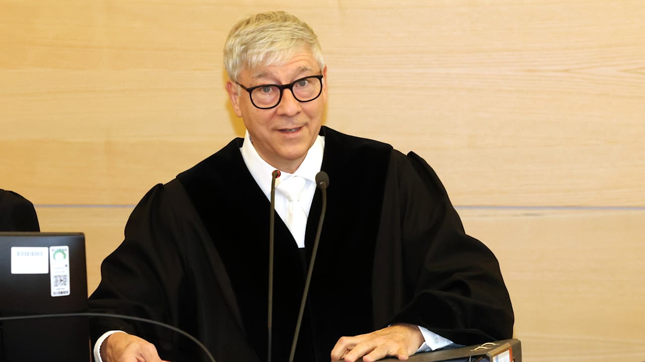 Dresden: Strafanzeige gegen Richter in Mordprozess | Regional