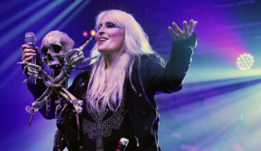 Doro Pesch verwandelt Mannheimer Maimarktclub in Metal-Thronsaal