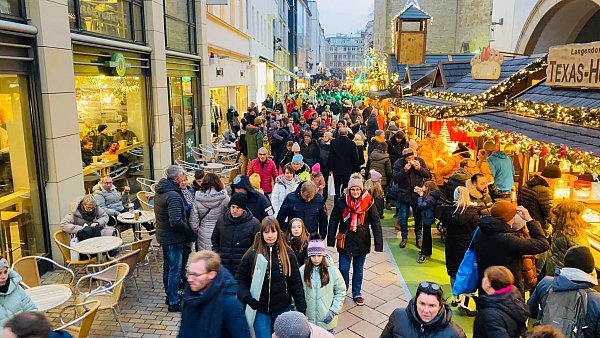 Beim verkaufsoffenen Sonntag in Bielefeld werden 100.000 Besucher erwartet - viele aus dem Umland. - © Eike J. Horstmann